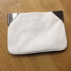 Zara white Faux leather clutch in great condition